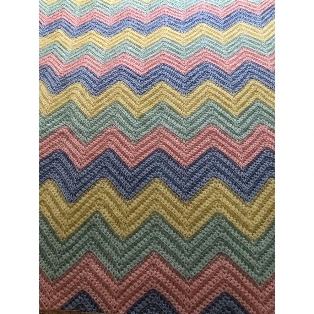 Four toned Chevron Pretty Pink Blue Yellow Green Vintage Afghan‎ Throw Blanket